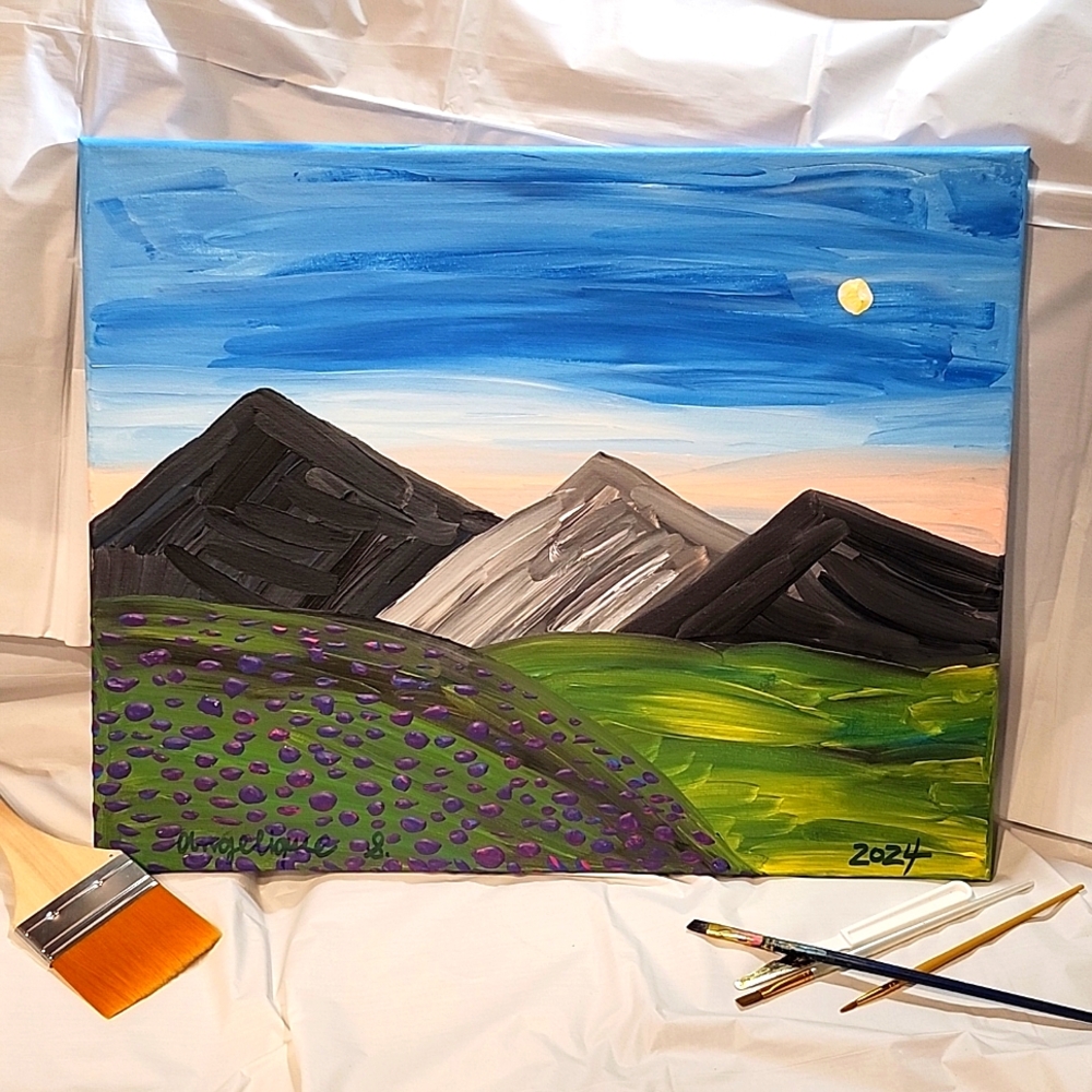 SOLD💐💐Triple Peaks
